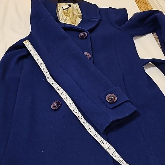 - J. Crew wool blend coat size 10 - Picture 5 of 7